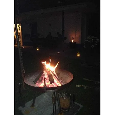 Holiday home With 4 Bedrooms