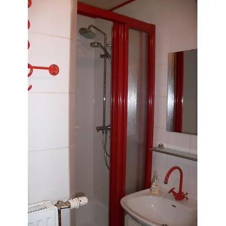 With 4 Bedrooms בית נופש
